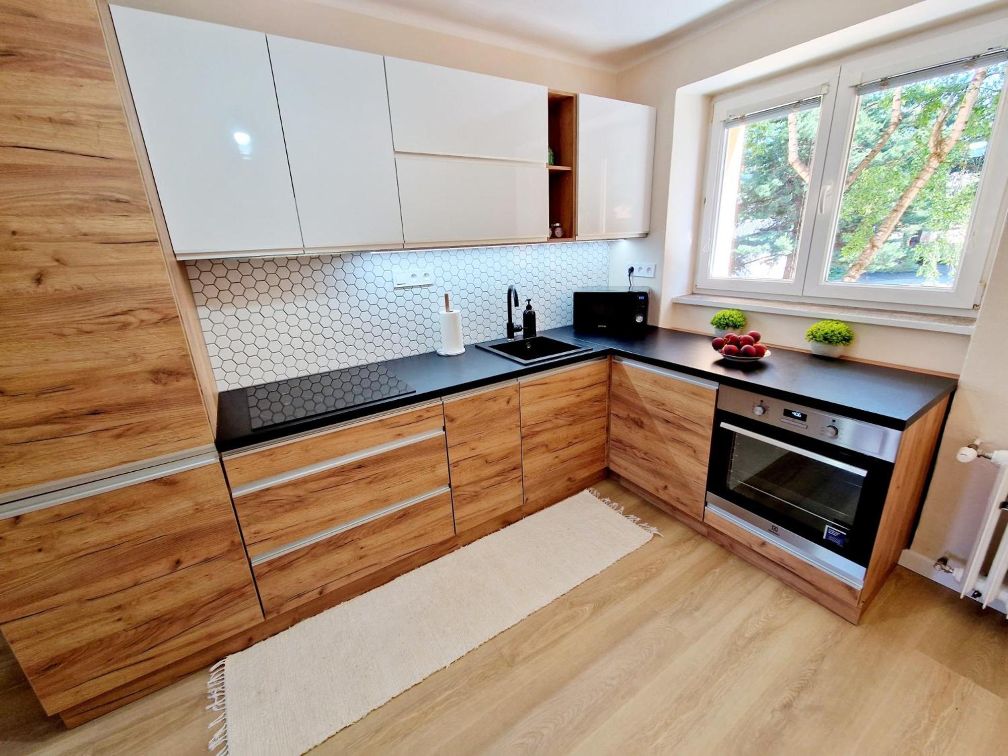 City Center Apartment - Self Check-In Spišská Nová Ves Kültér fotó